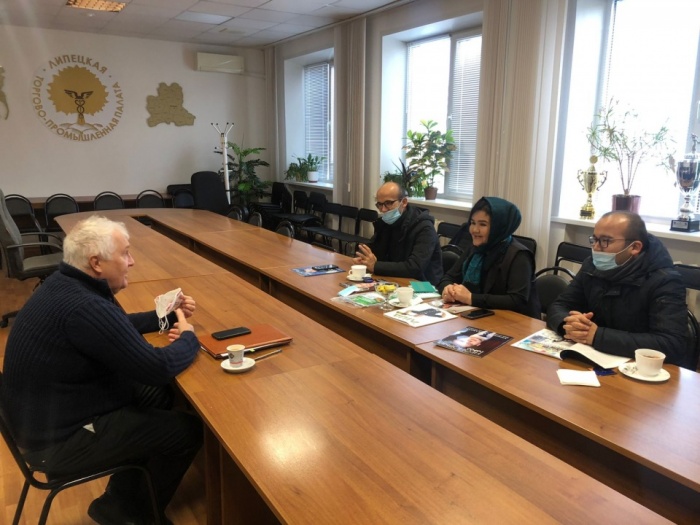 Директор АНО "ЦПЭ Липецкой области" провел встречу с представителями таджикского бизнеса Директор АНО "ЦПЭ Липецкой области" провел встречу с представителями таджикского бизнеса