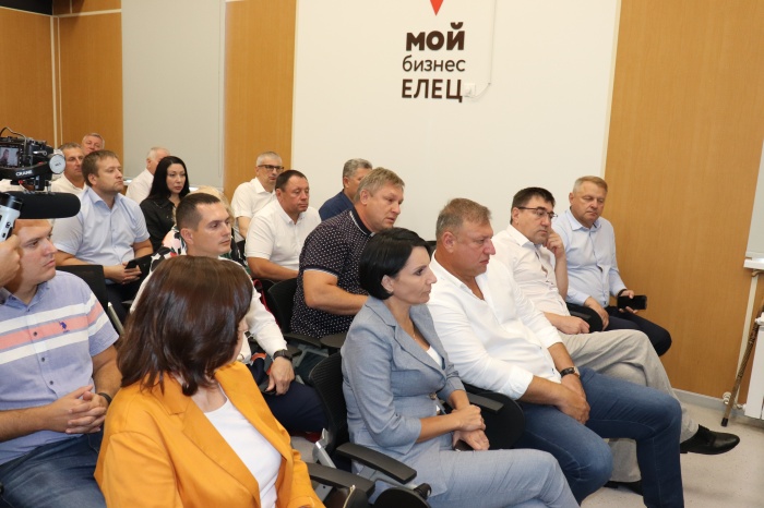 На площадке центра «Мой бизнес» в Ельце состоялась бизнес-встреча ЛРО «Деловая Россия» и «Объединения работодателей города Ельца»