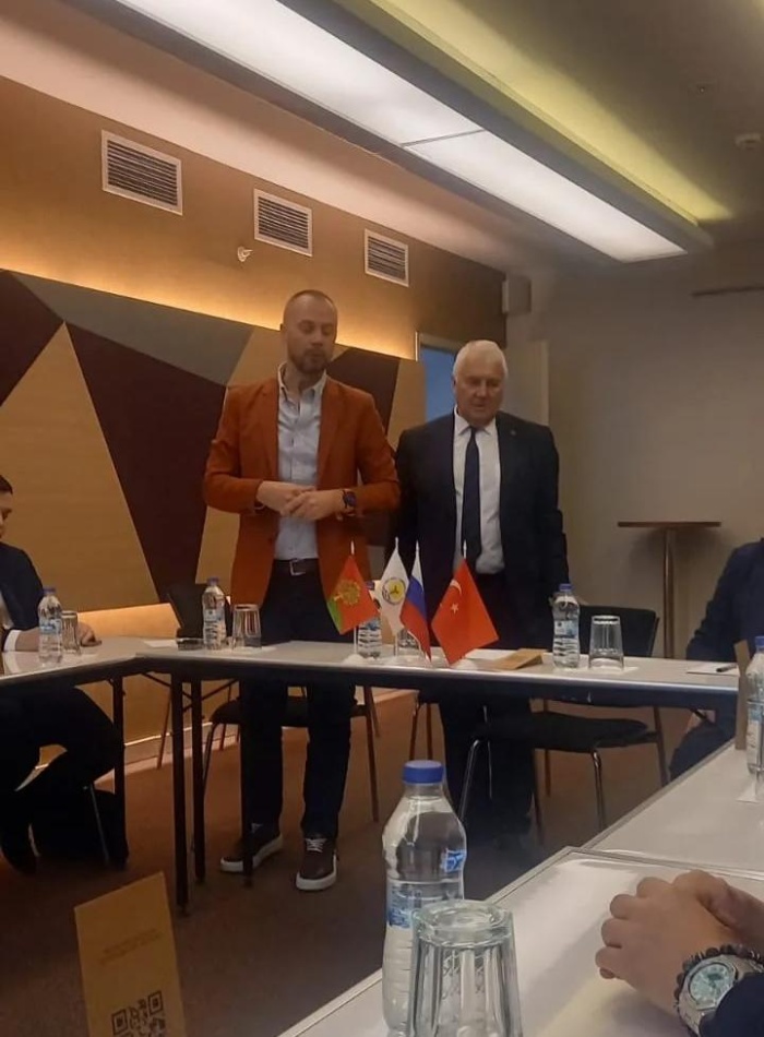 Липецкие предприниматели развивают деловые связи в Турции Липецкие предприниматели развивают деловые связи в Турции