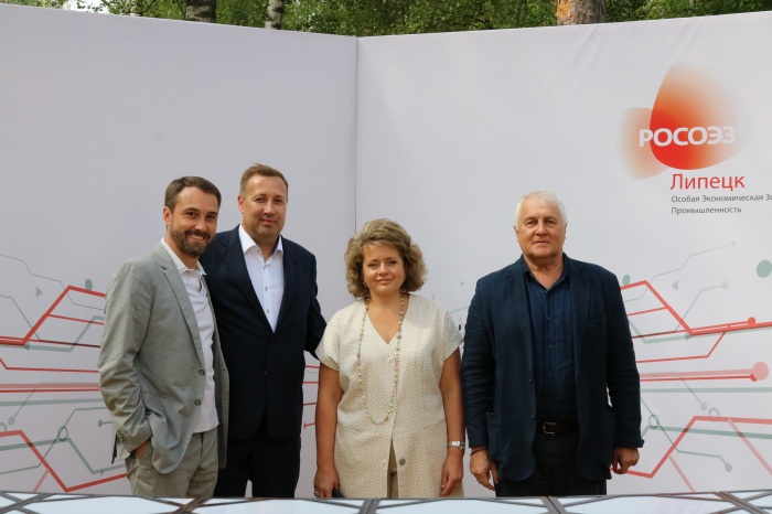 Директор АНО "ЦПЭ Липецкой области" Анатолий Гольцов принял участие в праздновании 15-летия образования ОЭЗ "Липецк" Директор АНО "ЦПЭ Липецкой области" Анатолий Гольцов принял участие в праздновании 15-летия образования ОЭЗ "Липецк"