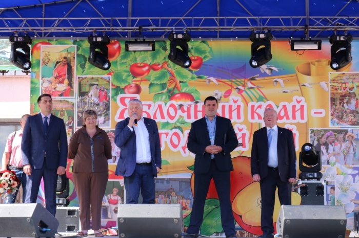 Выставка-ярмарка субъектов МСП Липецкой области в рамках фестиваля "Яблочный край, ягодный рай"