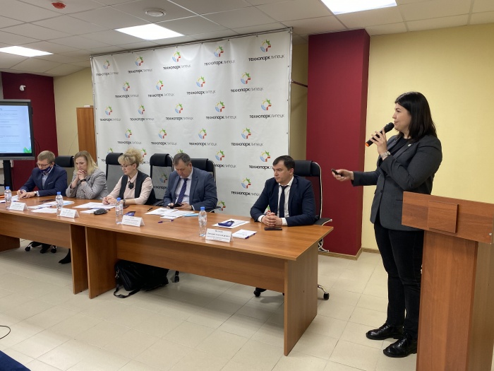 Состоялся семинар «Меры поддержки малого и среднего предпринимательства в 2021 году» Состоялся семинар «Меры поддержки малого и среднего предпринимательства в 2021 году»