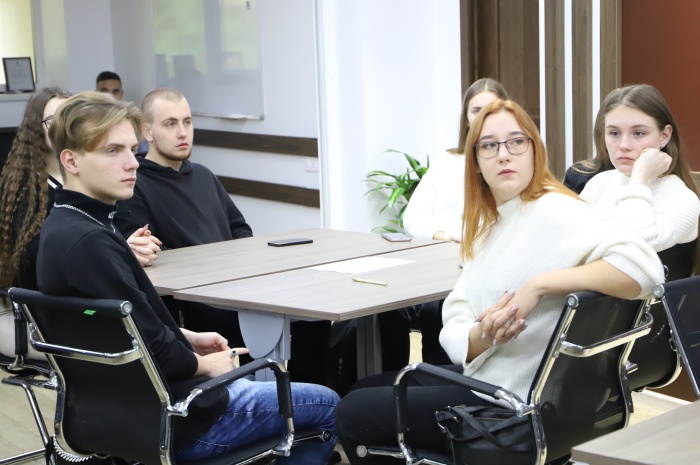 Центр "Мой бизнес" посетили студенты Липецкого государственного педагогического университета Центр "Мой бизнес" посетили студенты Липецкого государственного педагогического университета